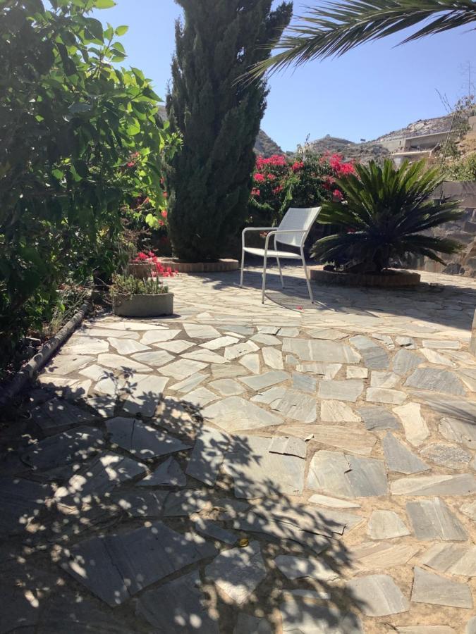 Cortijo De La Fuente Apartment Albunol Bagian luar foto