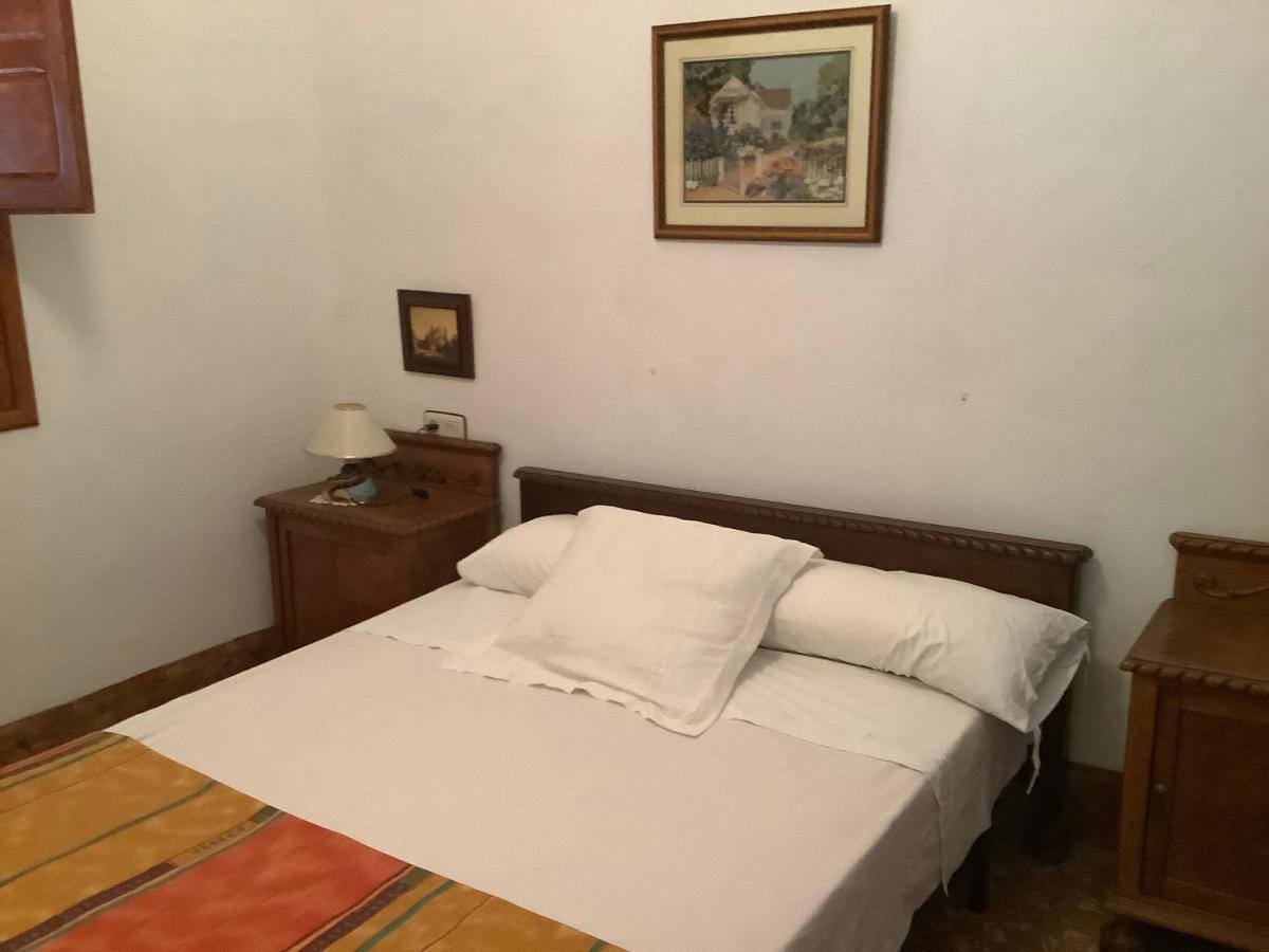 Cortijo De La Fuente Apartment Albunol Bagian luar foto